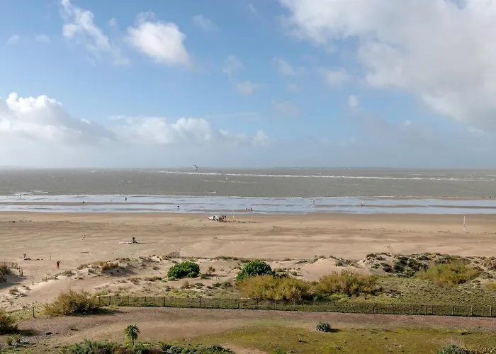 Maison A 350m De La Pour 6 A St Brevin *